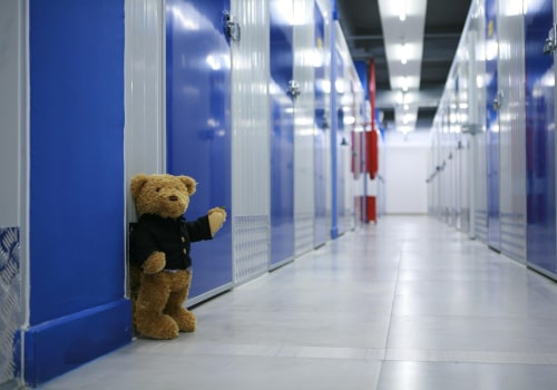 Storage Unit Size Guide in Yukon, OK for Long Haul Trucking Moves and Everyday Storage Needs
